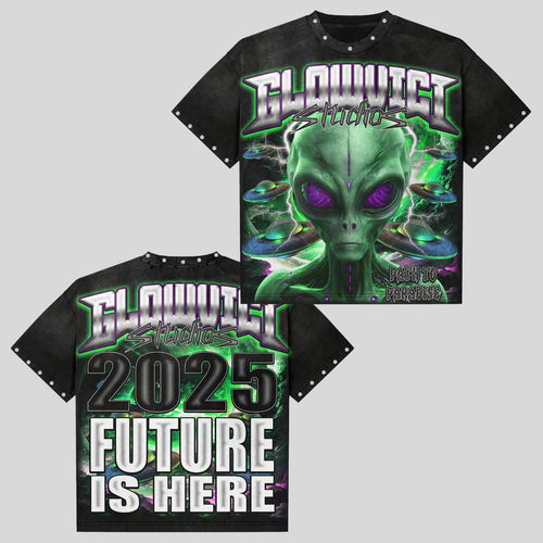 Glowvici Studios Path to Paradise Alien Oversized Tee – Futuristic Streetwear 2025