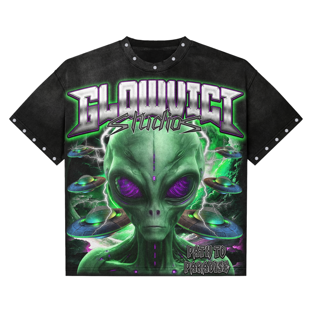 Glowvici Studios Path to Paradise Alien Oversized Tee – Futuristic Streetwear 2025